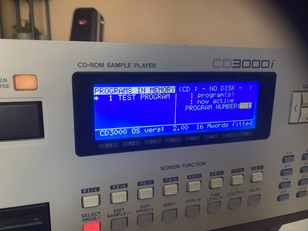 Akai CD3000i Sampler NEW DISPLAY SCSI, WORKING CD