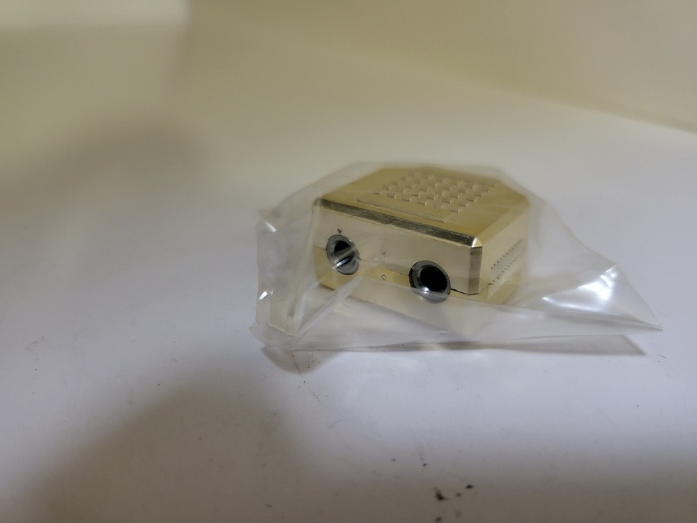 NEW GOLD Stereo Plug Headphone Earphone  Dual 3.5mm Jack Audio  Splitter #J23