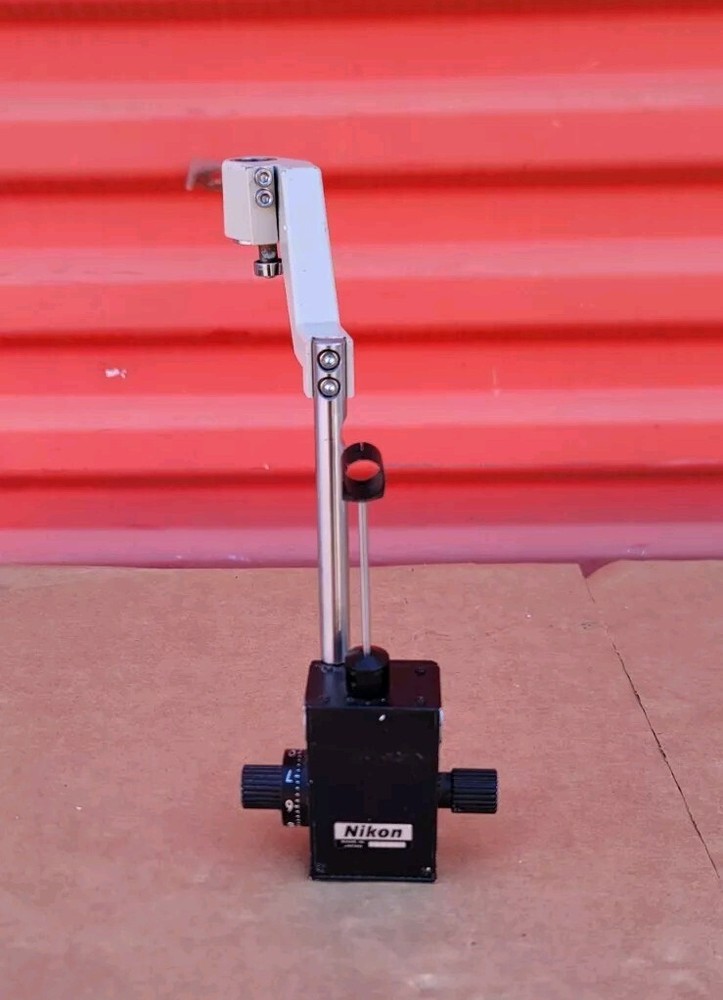 Nikon Slit Lamp Tonometer