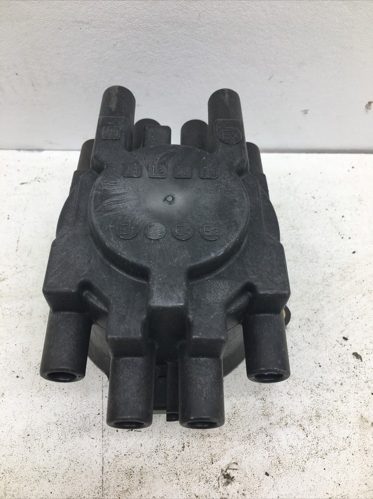 Wells Certified Performance Distributor Cap JA974 (New Old Stock)