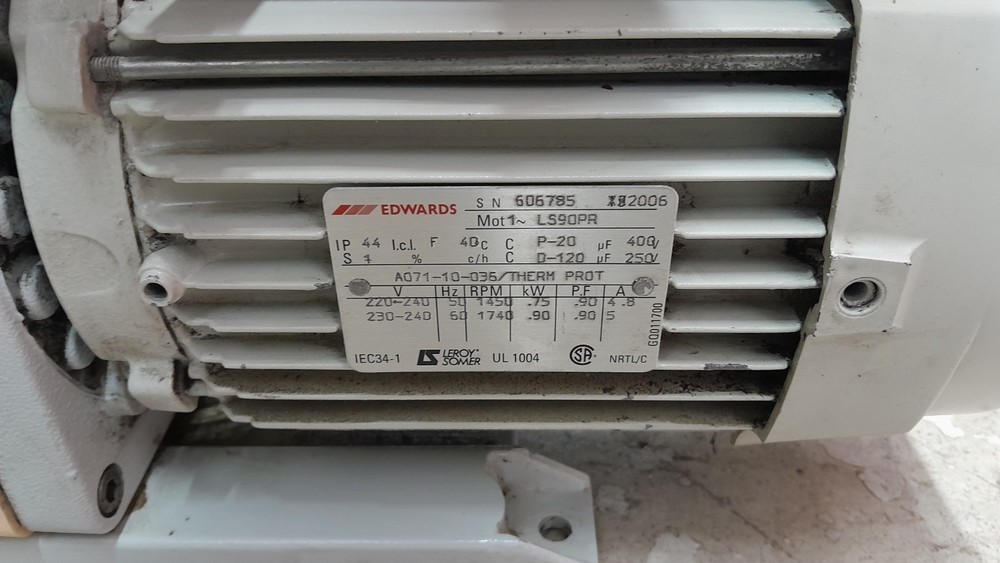 Edwards E2M30 Vacuum Pump