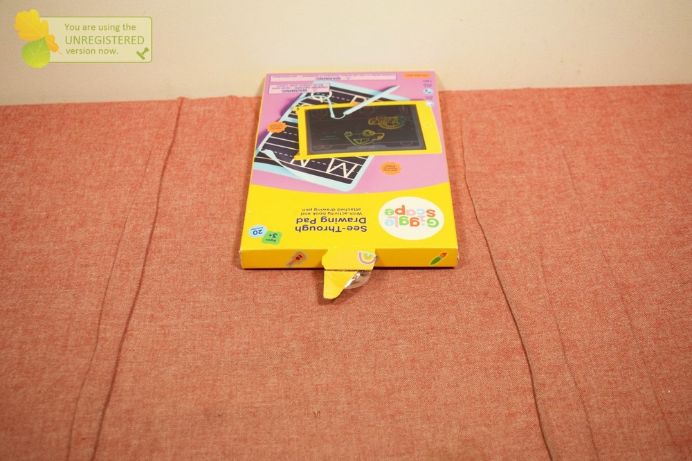 Gigglescape See Through Drawing Pad- Yellow