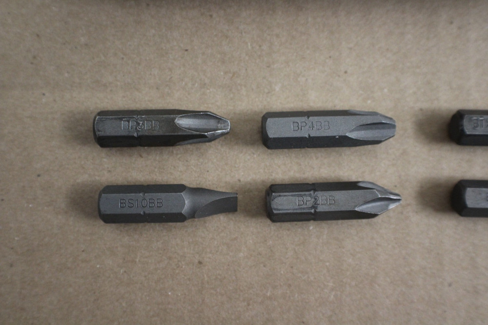 Matco Tools ID67B Impact Screw Driver Kit - Complete - W/Hard Case.