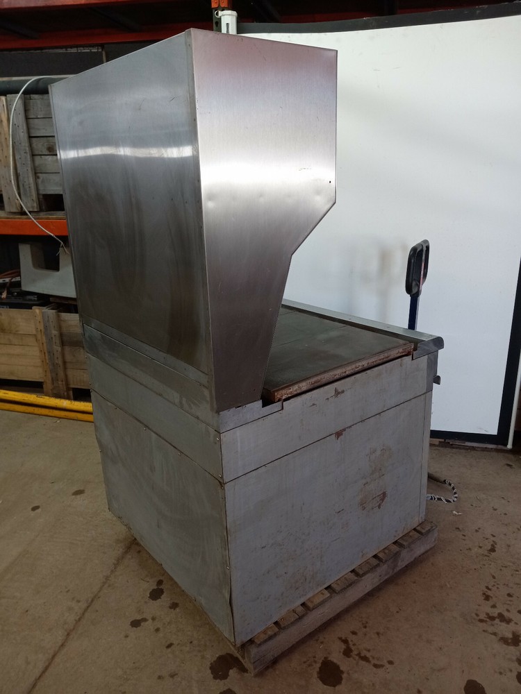 General Electric CR40 Griddle Top Range