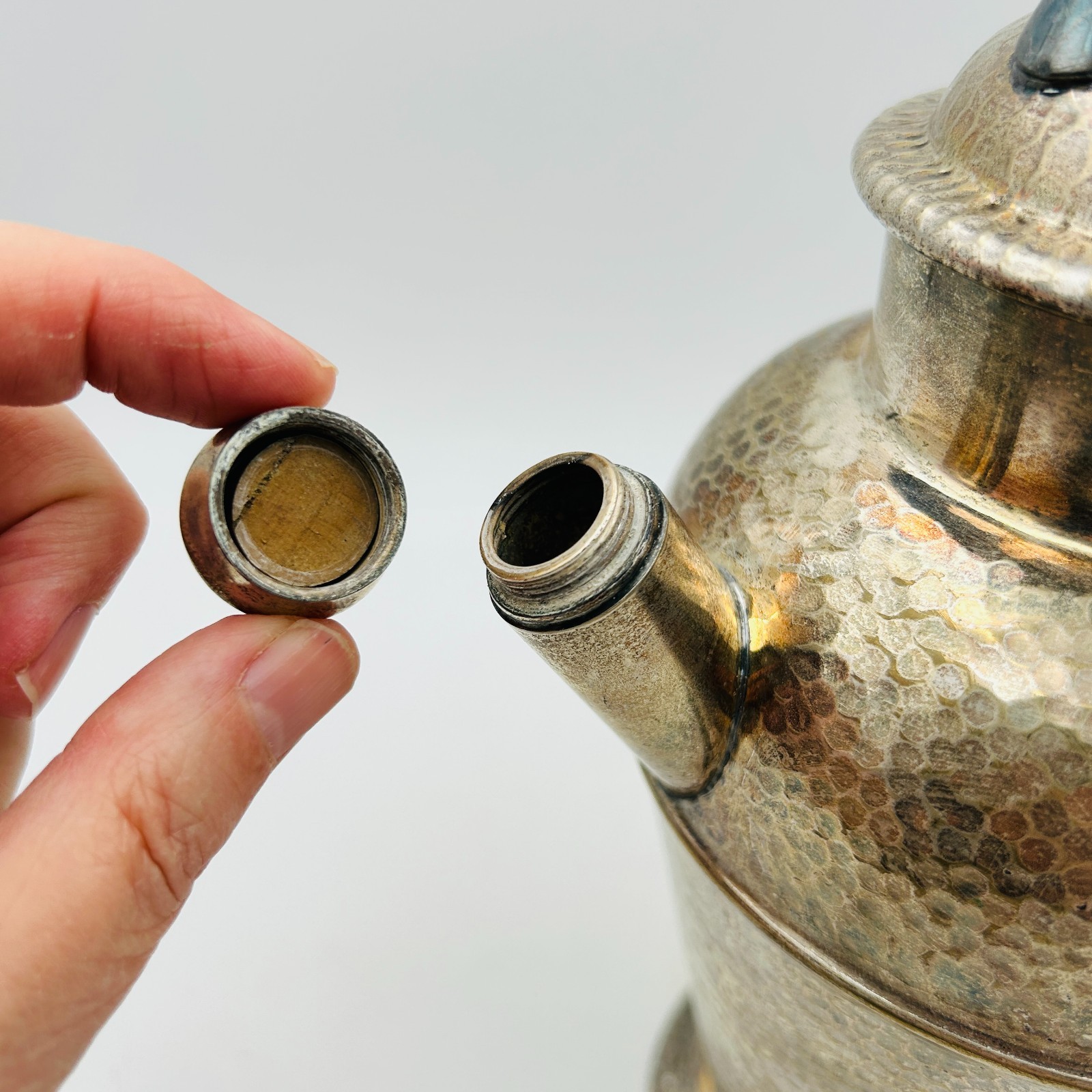 Art Deco Hammered Nickel Silver Plated Cocktail Martini Shaker Cork Lid Cap VTG