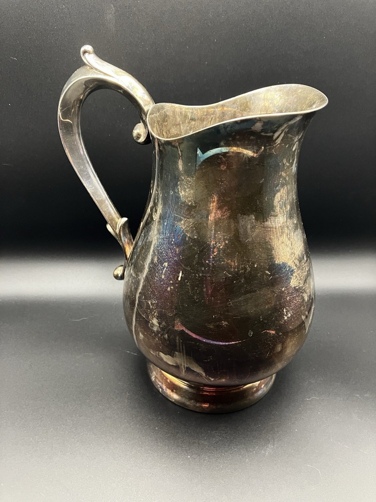 Vintage Reed and Barton #1807 Jamestown Silverplated 9" Pitcher