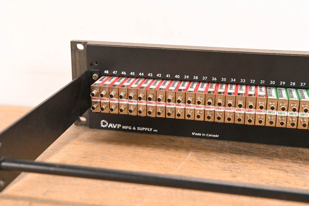 AVP 2RU 96-Point TT Bantam Patchbay w/ KMN75 & KM75 Modules CG01WE8