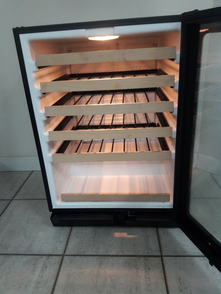 ULINE U-1075WCS-00 WINE COOLER