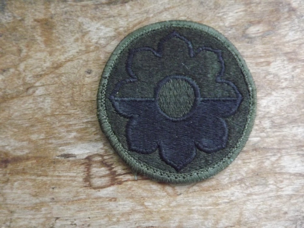 9th Infantry Division Patch, Subdued - INV# C1521