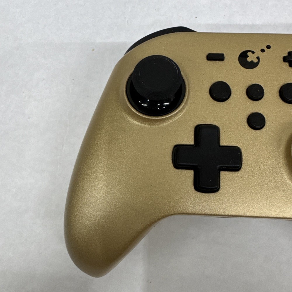 ZEN PRO Wireless Gaming Controller - Gold - Used Excellent