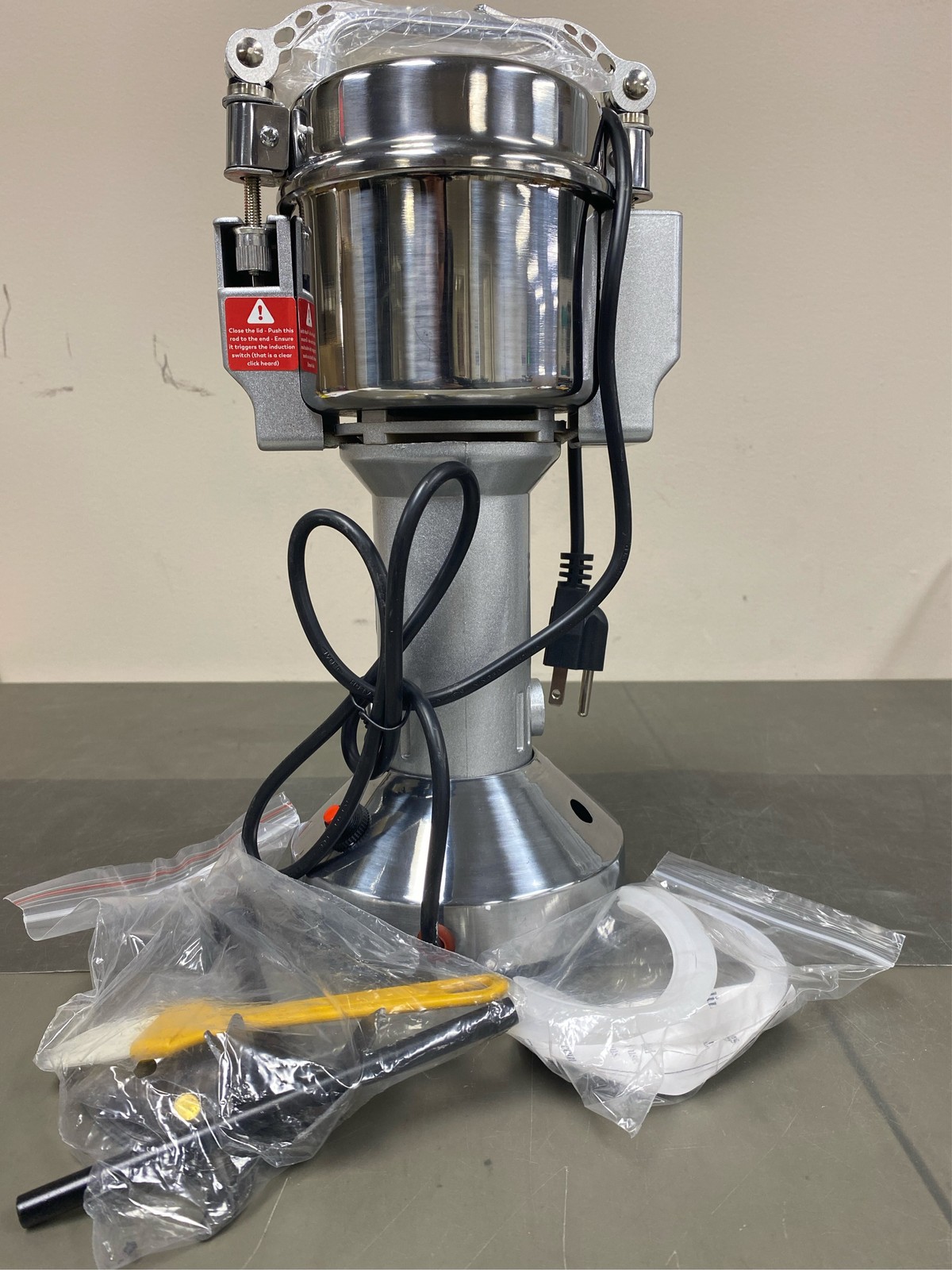 Moongiantgo Grain Mill Grinder Electric 150g Commercial Spice Grinder 850W Stain