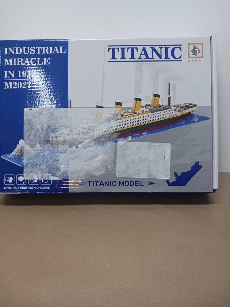 Titanic Model (assembled)