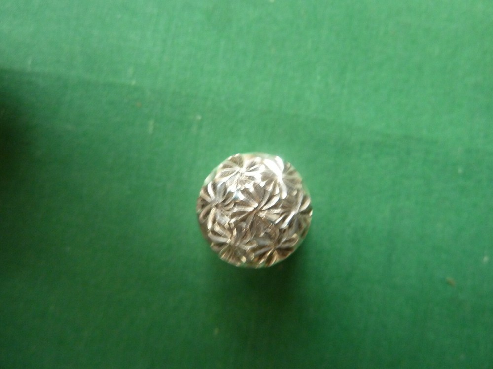 VINTAGE SILVER THIMBLE, SIZE 5 SHEFFIELD 1977