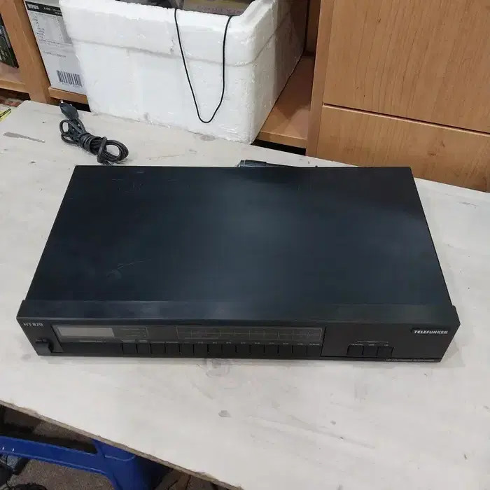 Technics HT 870 Tuner/Lightly Used Official