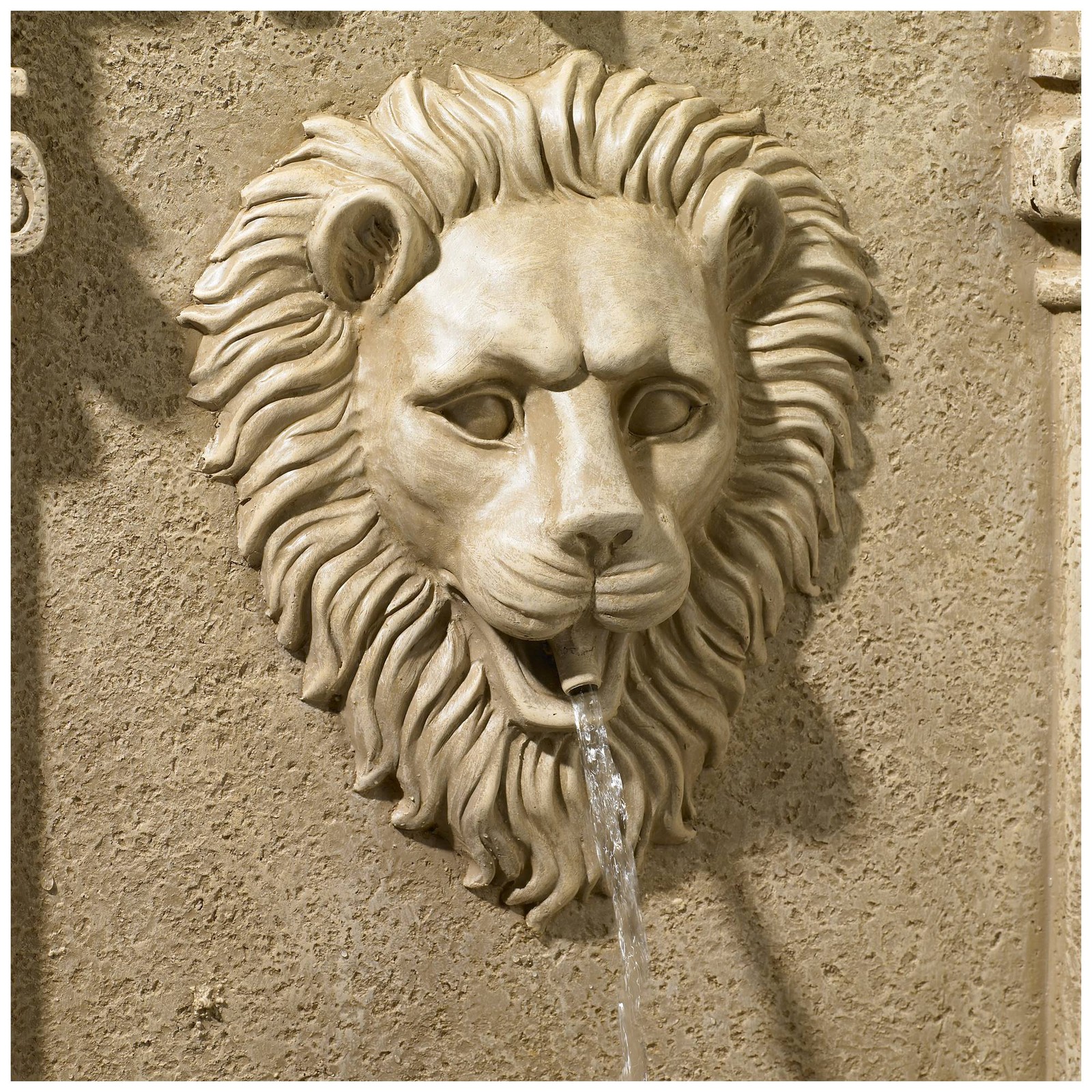 Lion Face Rustic Outdoor Wall Water Fountain 31-inch New
