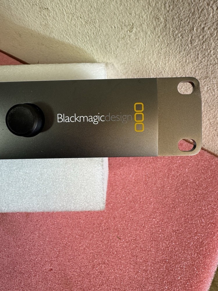 Blackmagic Design MultiView 16 Multi Viewer