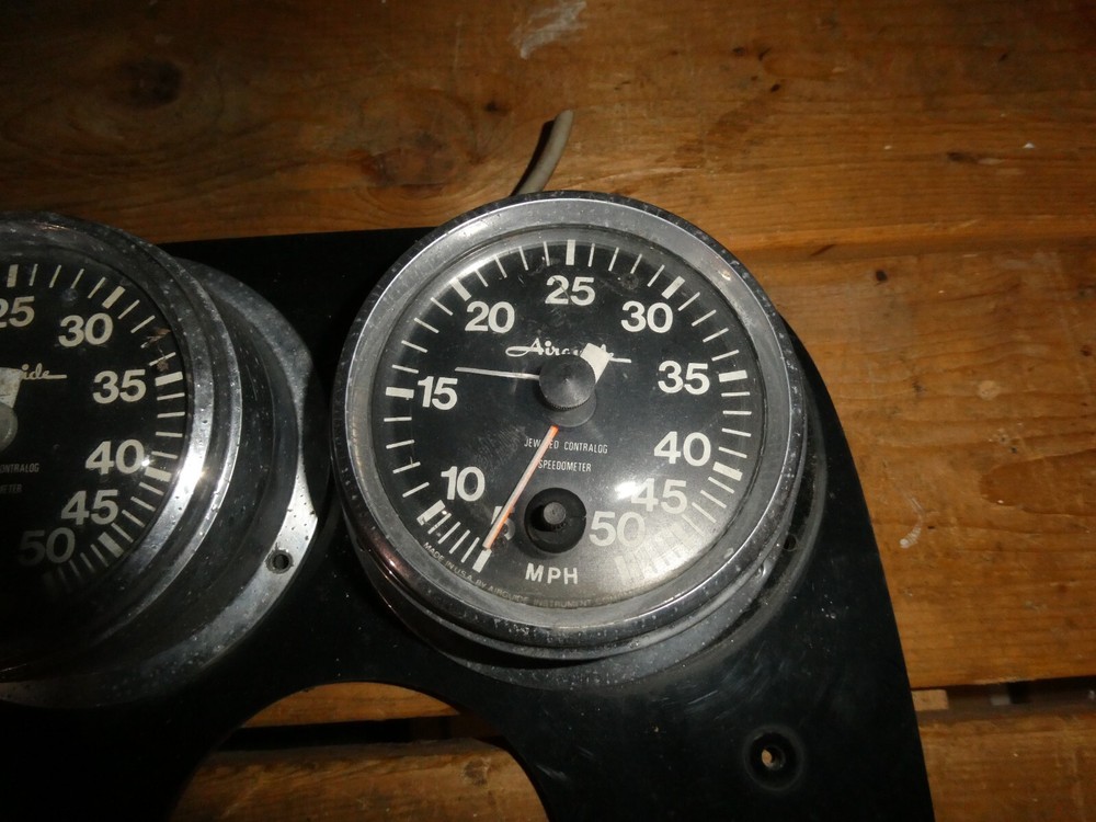 Airguide Speedometers 725