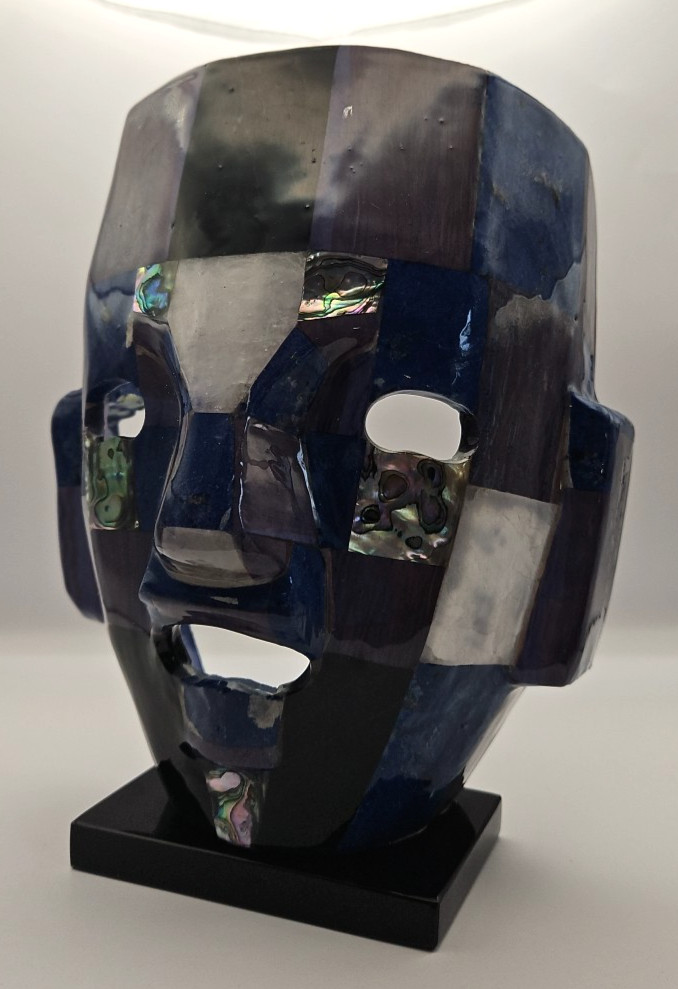 Mexican Mexico Mayan Aztec Death Burial Mask Abalone Stone Figurine Decorative