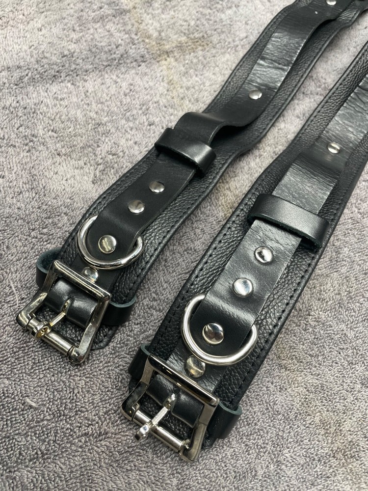 STRICT LEATHER THIGH CUFFS Heavy Mr S Fetters