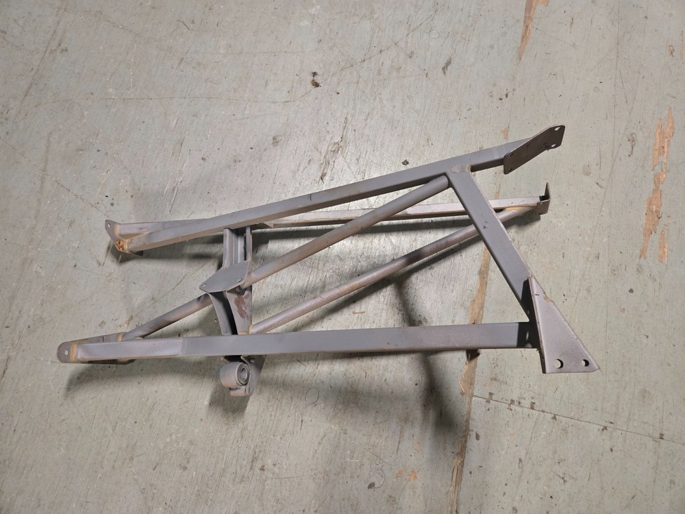 Jaguar XKE E-Type S1 S2 RH Front Frame Rail C15029