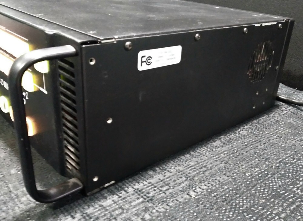 FSR COMPASS S2 PROFESSIONAL SEAMLESS PRESENTATION SWITCHER-TESTED-PACKAGED WELL!
