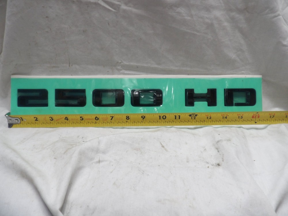 2500 HD Emblem Black