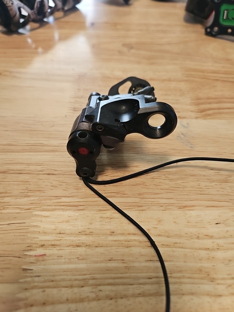 Mathews Downforce Rest Right Hand