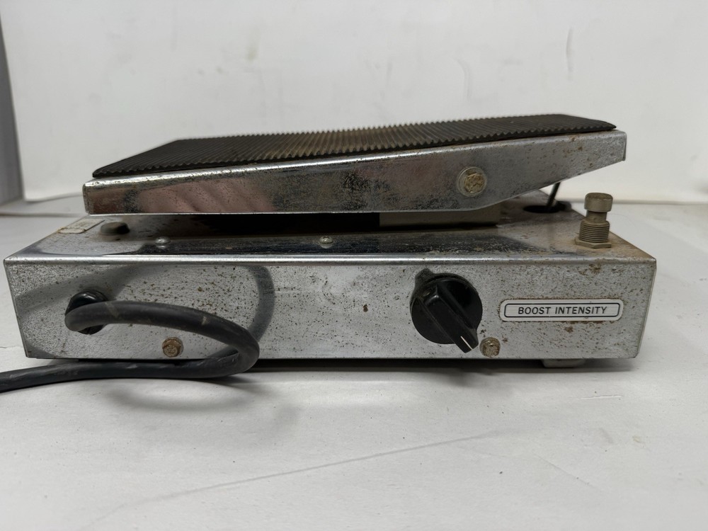 MORLEY VOLUME BOOST PEDAL - MODEL WBO