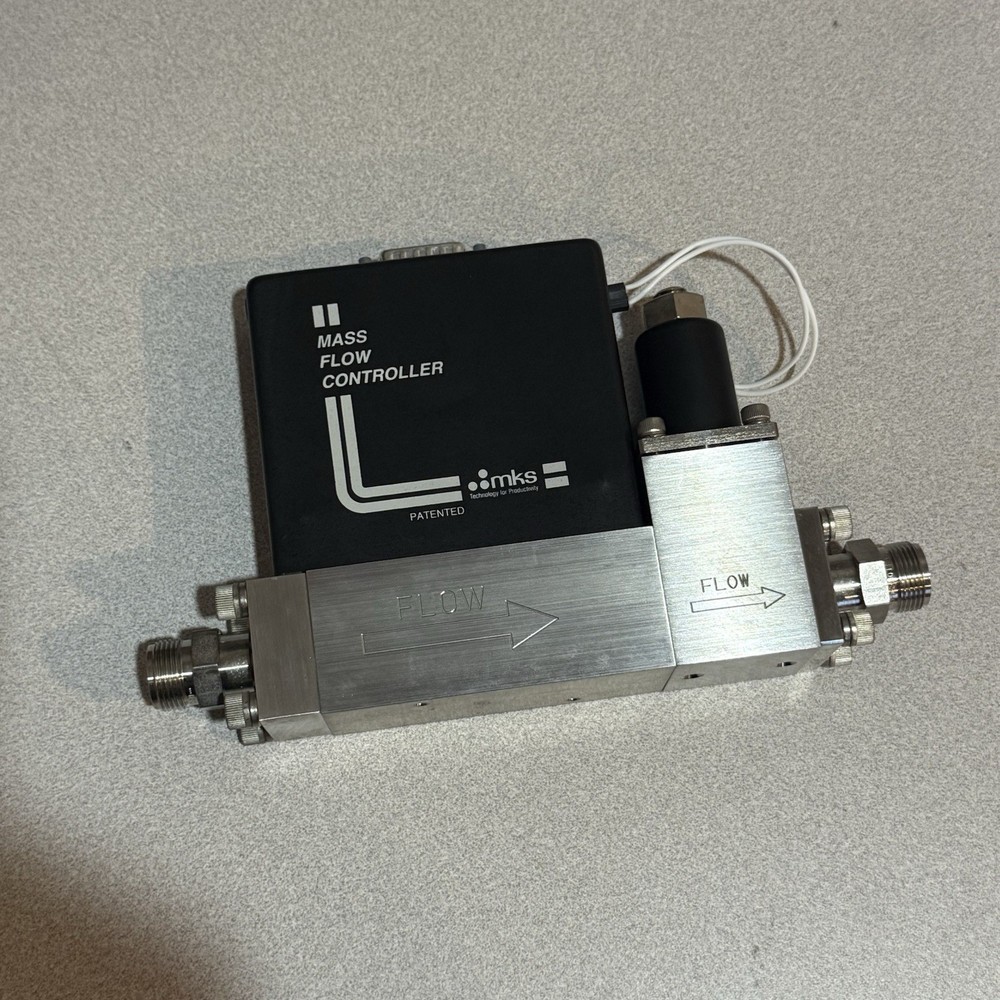MKS Mass Flow Controller Type 1559A-23574-SV - Range: 400 SLM Used