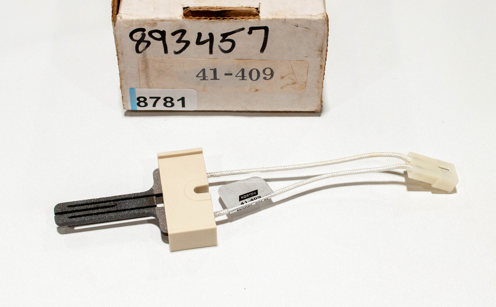 Robertshaw 41-409  Ignitor Norton 271M