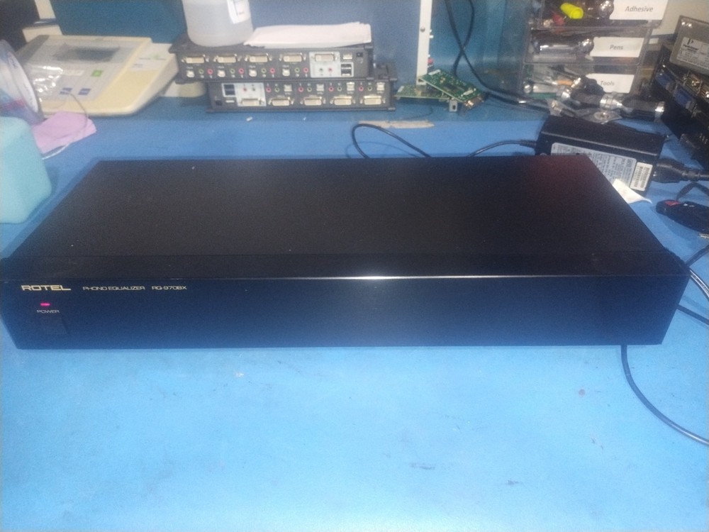 ROTEL RQ970BX PHONO EQUALIZER.