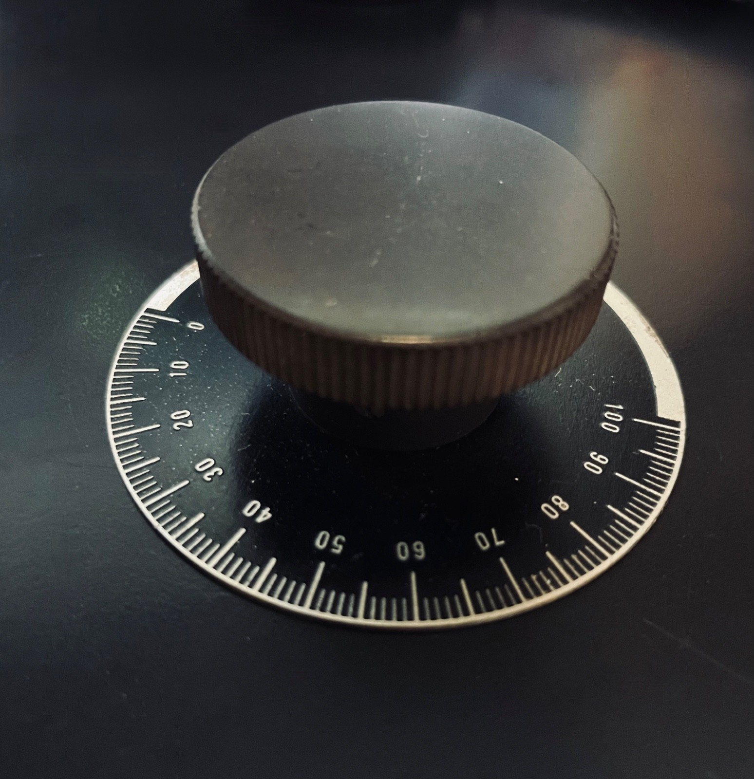 Vintage Ham Radio Precision Instrument Military Dial Plate & Knob Marked 0-100