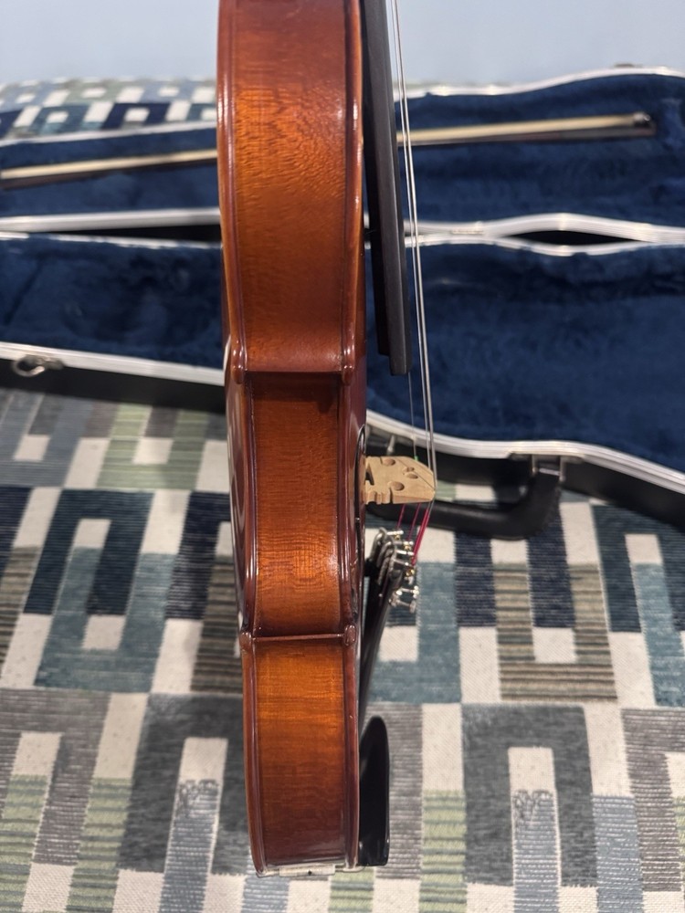 Knilling Bucharest 4/4 Violin With Bow, New Strings And Case