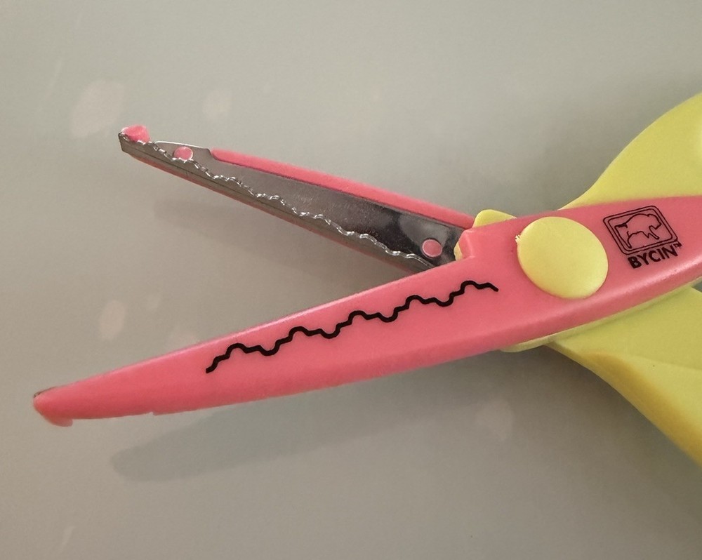 BYCIN Decorative Paper Edging Craft Scissors - Victorian Pattern