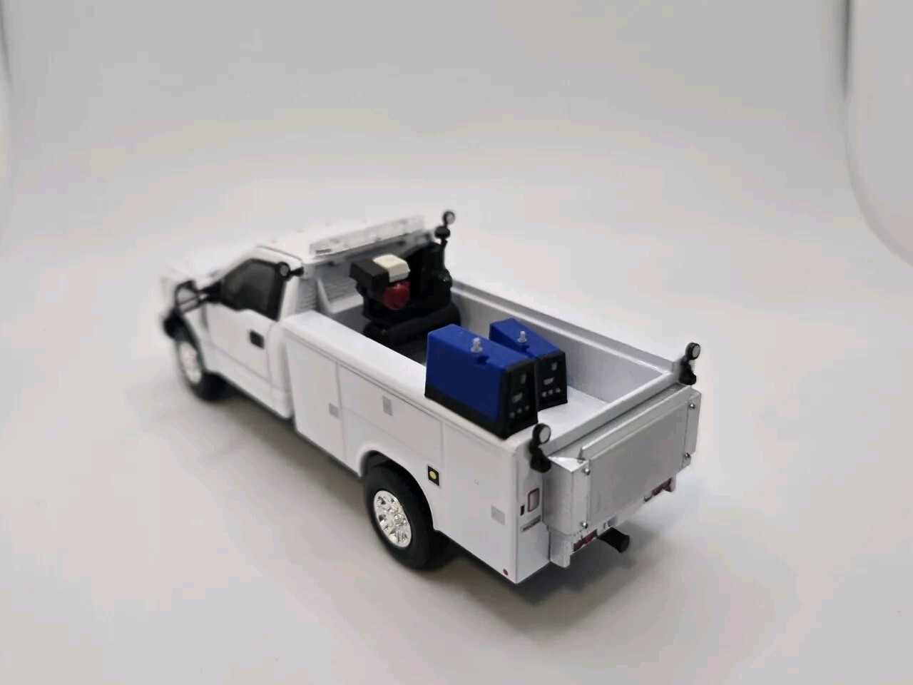 1/50 Scale Small Welder in Blue *2 Pack*