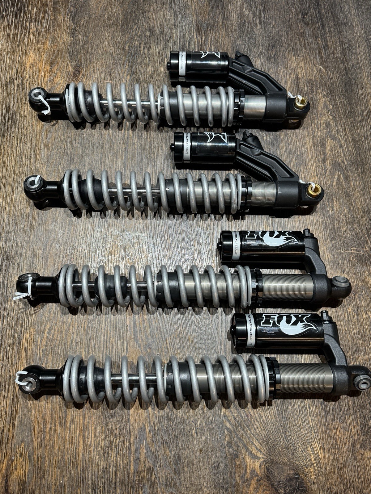 HONDA PIONEER 700 SHOCKS FOX 885‑06‑108 1.5 Podium QS3 Coil‑Over 2014–2025 (4)