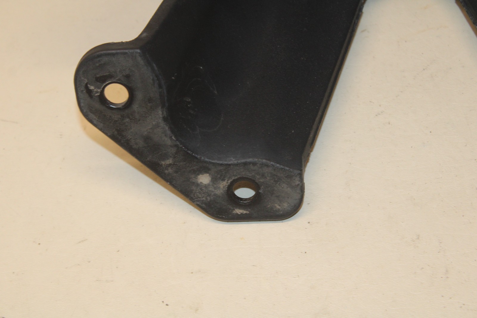 07-18 JEEP WRANGLER REAR SPARE TIRE BRACKET CARRIER THIRD BRAKE LIGHT 55397217