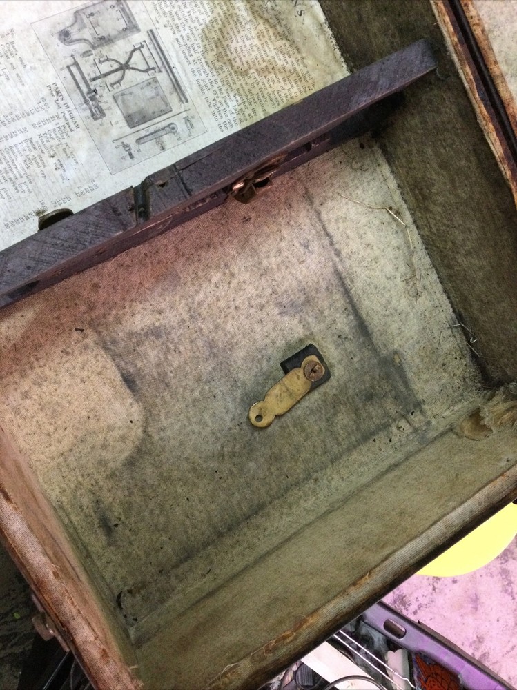 Continental Scale Works Model No 526 Storage Case Box