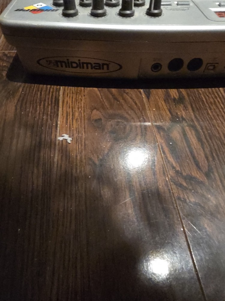 Midiman Oxygen 8 MIDI 25-Key M-Audio Mobile Two Octave Keyboard USB Controller