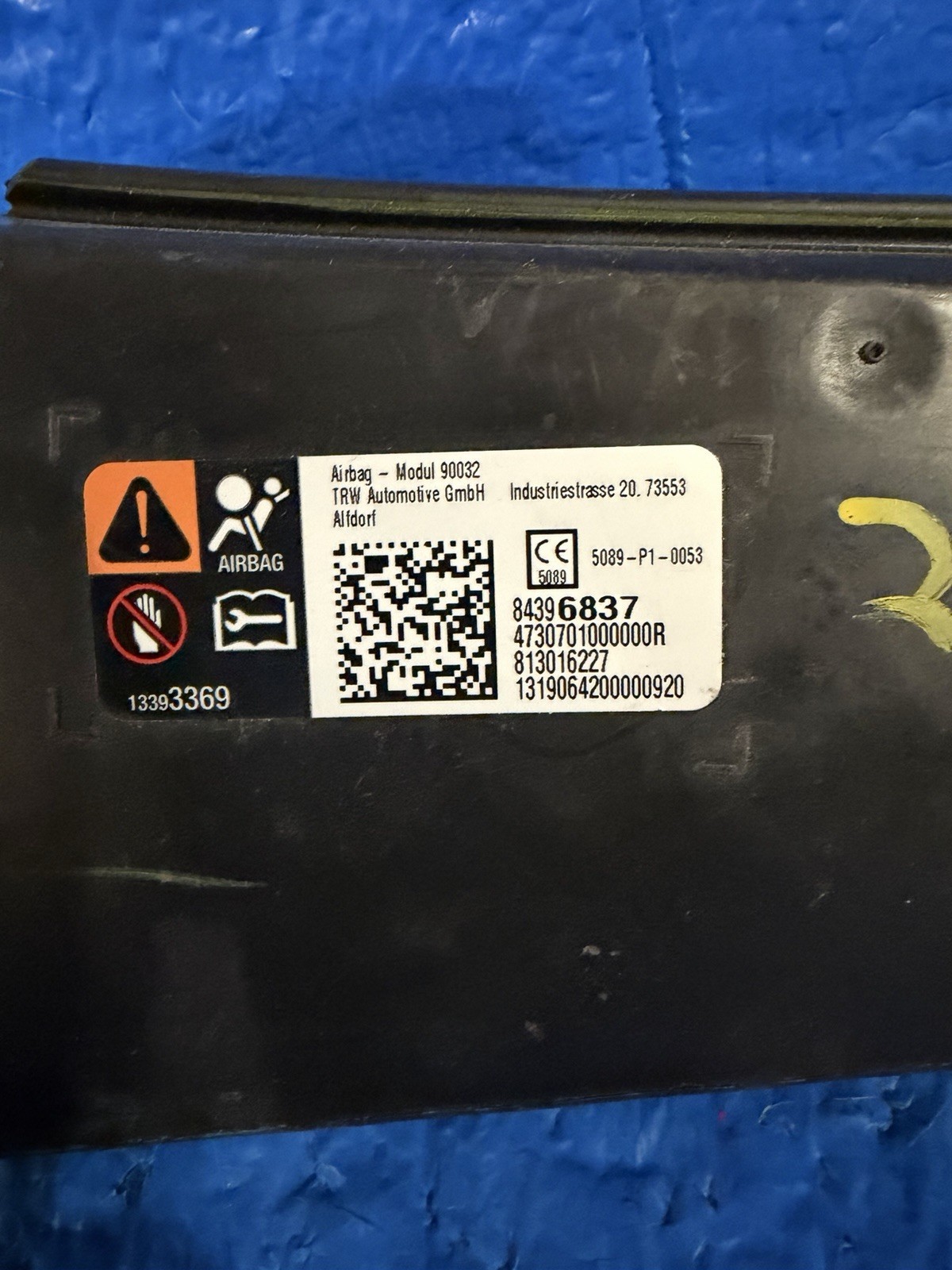 2020-21-22-23-24-25Chevrolet Silverado GMC Sierra Driver Seat Airbag