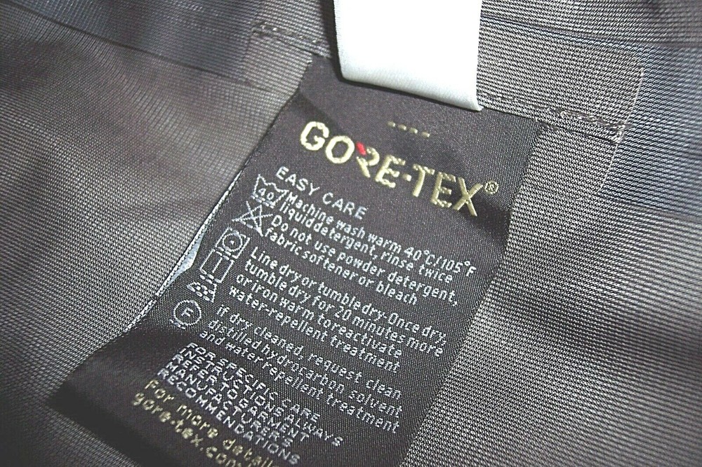 Mens Medium Goretex Jacket O2 Octane Camo Rain Jacket Instinct Hunting Jacket