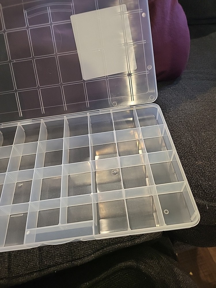 The Beadery 32 Compartment Storage Box