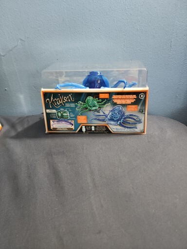 HEXBUG Kraken, Robotic Mythical Creature