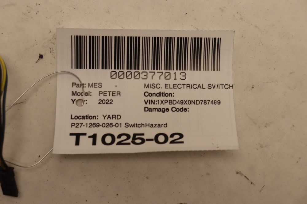 2018-2023 PETERBILT 579 PACCAR HAZARD LIGHT WARNING SWITCH BUTTON OEM