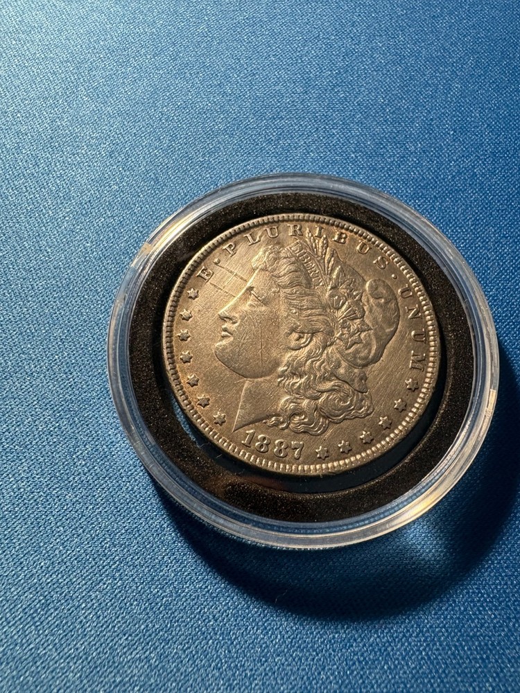 Silver morgan barber dollar 1887    0.94oz