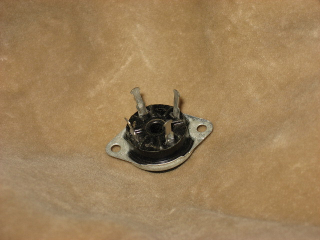 Rectifier Tube Socket, 4 pins in a 7-pin socket , new