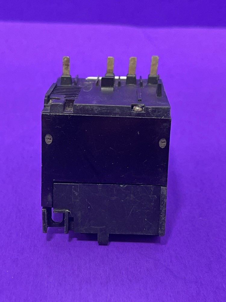 Square D Class 9065 Type TD0.8 Overload Relay 0.8-1.2A