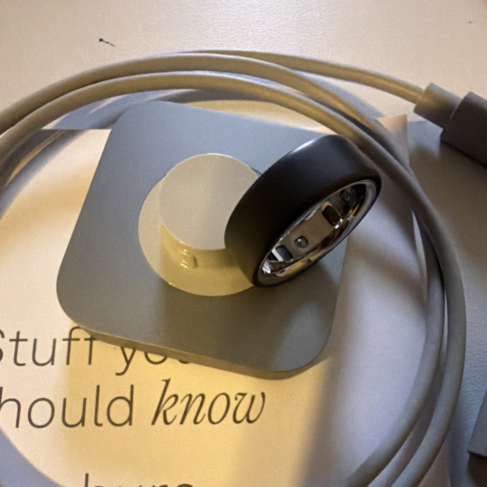 Oura Ring Activity Tracker Size 9 Black Silver Finger Wearable