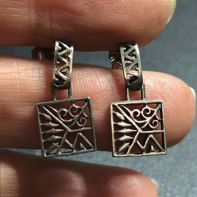 B3892 VTG Sterling Silver Openwork Dangle Earrings Square Drop Geometric Scroll