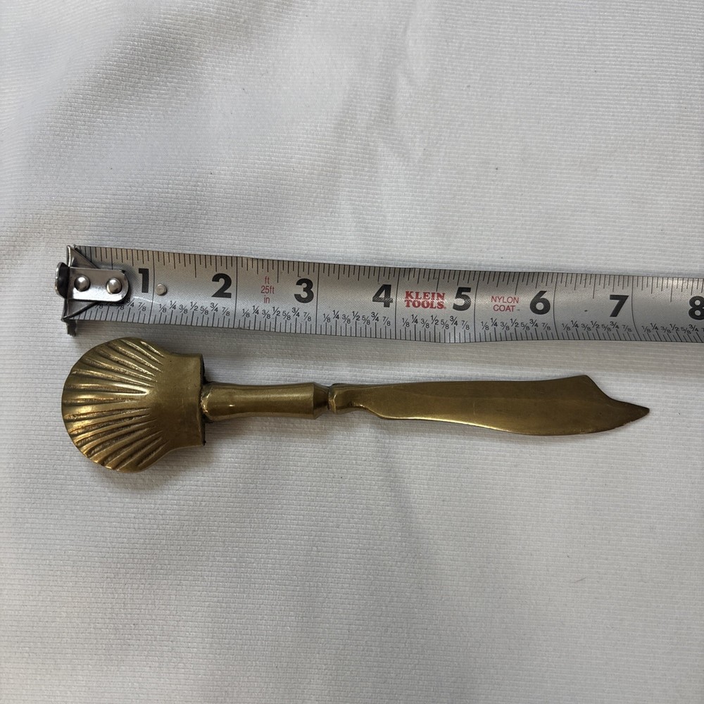 Bronze Seashell Cheese Knife